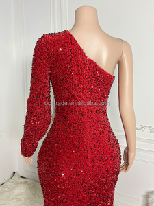 Vestido de Fiesta MF Personalizado, Corte Ajustado, Escote Alto con Cristales, Elegante, Brillante, Rojo, con Lentejuelas, Manga de Hombro Descubierto, Cola Larga - Product Image 4