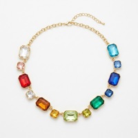 Collier carré en laiton avec diamants colorés de style vintage, personnalisé OEM, et collier en forme de goutte d'eau bleue pour femme, idéal pour les banquets et les soirées.