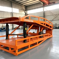 Pont d'accès mobile et rampe de chantier mobile haute performance pour le chargement et le déchargement, idéales pour la manutention polyvalente des conteneurs