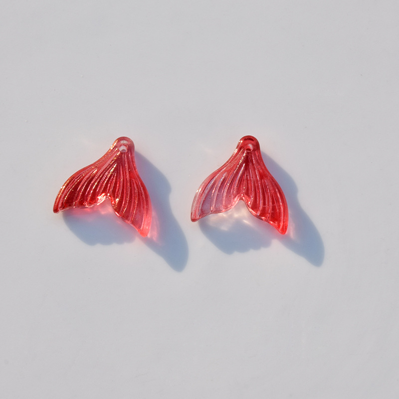 Cola de pescado roja