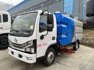 Camion balayeuse compacte DFAC 4x2 pour voirie, aspirateur de poussière routier avec pulvérisation d'eau, à vendre - Product Image 6