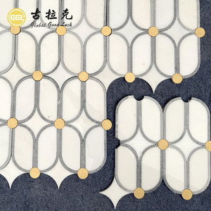 Mosaico de Mármol Blanco Chino de Lujo con Puntos de Latón para Paredes, Pisos y Decoración Interior Moderna de Hoteles y Hogares a Buen Precio - Product Image 1