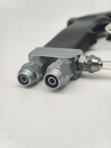 ปืนฉีดโฟมแบบสองหัว แรงดันใช้งาน 60-120 PSI สำหรับร้านซ่อมรถยนต์ 4S ใช้ล้างก่อนล้างรถ ช่องลมเข้า 6.5 มม. ช่องน้ำเข้า 8 มม. มีสินค้าในสต็อก - Product Image 5