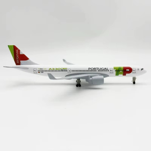 Modellino in Metallo Pressofuso di Aereo Airbus A330 TAP Air Portugal da 20cm con Carrelli di Atterraggio per Collezionisti - Product Image 3