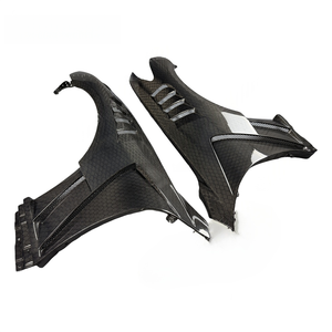 Guardabarros Delanteros <span class=keywords><strong>de</strong></span> Fibra <span class=keywords><strong>de</strong></span> Carbono Estilo V2 Jet Black para Infiniti G37 Coupé - Fibra <span class=keywords><strong>de</strong></span> Carbono Forjada en Panal - Product Image 3