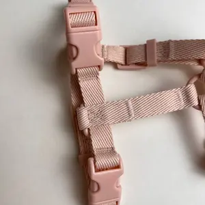 Conjunto de Coleira e Guia para Cães Personalizado e Ecológico com Faixas Reflexivas em Poliéster Macio - Product Image 4