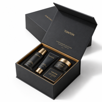 Emballage cosmétique en carton rigide de luxe avec logo personnalisé, boîte cadeau magnétique noire avec insert pour les petites entreprises