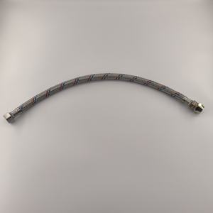 <span class=keywords><strong>Tuyau</strong></span> flexible tressé en fil d'acier inoxydable durable pour évier de cuisine <span class=keywords><strong>eau</strong></span> froide et chaude <span class=keywords><strong>tuyau</strong></span> d'évier de cuisine à bas prix - Product Image 1