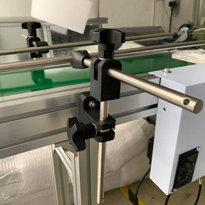 Yeni kılavuz rayı ile <span class=keywords><strong>Mini</strong></span> paslanmaz çelik/alüminyum bant konveyör otomatik küçük PVC/PU konveyör bant makinesi ayarlanabilir hız - Product Image 1