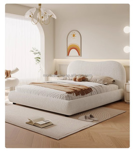 Letto Matrimoniale Lussuoso in Stile Crema Francese con Struttura in Legno di Pino, Rivestimento in Tessuto e Cuscino a Nuvola in Pelliccia di Agnello Bianco per Camera da Letto di Ragazze - Product Image 4