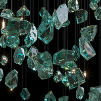 Lustre LED de luxe sur mesure à hauteur réglable avec cristaux émaillés et pierres vertes, éclairage artistique moderne pour hall d'hôtel et escalier