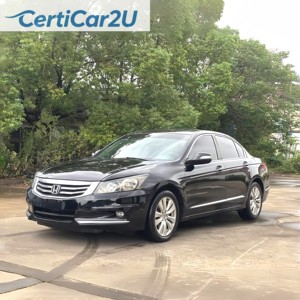 <span class=keywords><strong>Honda</strong></span> <span class=keywords><strong>Accord</strong></span> <span class=keywords><strong>2013</strong></span>, 8.ª generación, 2.4 PE, automático, sedán japonés usado, potencia V6 suave y acabado ejecutivo, lujo clásico y comodidad - Product Image 1