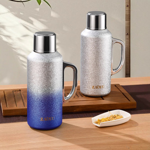 Elegante tetera con revestimiento de titanio, separador de agua y té integrado, diseño portátil, lista para usar - Product Image 1