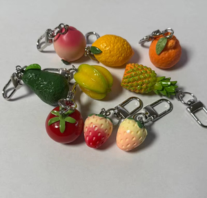 LUYI DIY Mini Llavero 3D de Frutas, Verduras, Dulces, Comida Rápida Artificial de Resina, Naranja, Frambuesa, Uva, Casa de Muñecas para Niños - Product Image 5