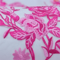 Tissu en dentelle de tulle en organza brodé rose à pois fleurs 3D de luxe français Tissu en dentelle sexy à motif floral écologique