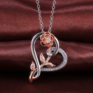 Ciondolo di lusso a forma di cuore con pietre intarsiate, ornamento decorativo alla moda per signore - Product Image 2