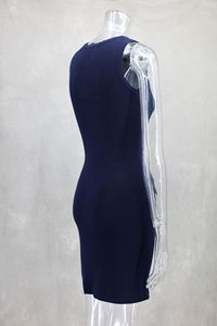 Nuovo elegante modello solido stile europeo americano senza maniche O collo sottile abito Casual corto in maglia nera - Product Image 6