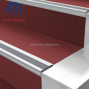 Kim loại hình chữ L góc bảo vệ chống trượt PVC cao su Cầu Thang nosing bảo vệ ngưỡng Dải gạch phụ kiện cạnh <span class=keywords><strong>TRIM</strong></span> cho cầu thang - Product Image 4