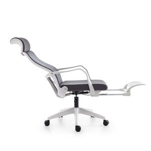 Chaise de bureau ergonomique moderne avec repose-pieds, chaise de conférence et de jeu en maille pour patron/directeur, chaise d'ordinateur pour bureau à domicile - Product Image 3
