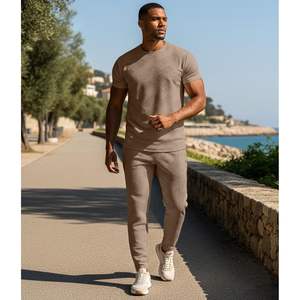Ensemble de survêtement personnalisé pour homme en 2 pièces, sweat-shirt à manches courtes, pantalon de jogging, tenues de sport - Product Image 4