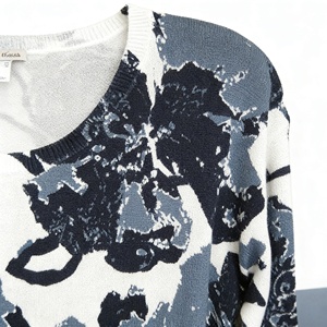 Blusa de Punto para Mujer OEM/ODM - Top de Punto de Manga Larga con Estampado Floral y Mezcla de Rayón - Product Image 4