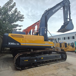 Excavadora Hyundai 330LC-9S de 33 toneladas con cazo de excavación de 1.65m³ de capacidad, equipo pesado usado, pocas horas de trabajo, 1 año de garantía - Product Image 3