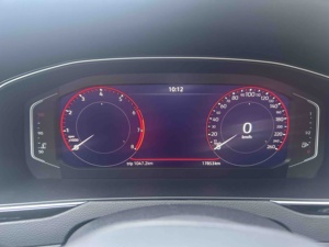 <span class=keywords><strong>VW</strong></span> Magotan 2025 Edición 200M 330TSI DSG Chasis de Lujo B9 Venta al por Mayor de Autos Usados - Product Image 6