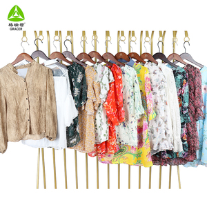 Blusa Feminina Premium Gracer 100% Seda da Thrift Apparel - Roupa Usada de Marca, Limpa, 85% Nova, Casual de Verão, Direto da Fábrica, 45kg - Product Image 5
