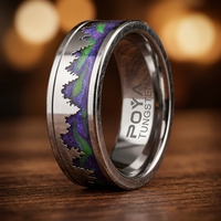 Bague en carbure de tungstène poli argenté 8 mm avec motif arbre forestier et incrustation bleu-vert effet sable changeant de couleur, pour homme, alliance de mariage et de fiançailles, bijoux