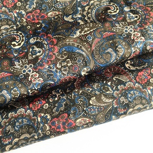 Shaoxing Usine Vente <span class=keywords><strong>Pas</strong></span> <span class=keywords><strong>Cher</strong></span> Paisley Imprimé Costume <span class=keywords><strong>Doublure</strong></span> Polyester Couleur Marron Veste Manteau Intérieur <span class=keywords><strong>Tissus</strong></span> d'entoilage - Product Image 4