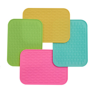 Kalınlaştırılmış Gıda Sınıfı Silikon Su Filtresi Pedi Lavabo Süzgeci Yüksek Sıcaklığa Dayanıklı Yalıtım Dikdörtgen Kaymaz Altlık - Product Image 4