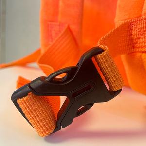 Vente en gros de mini sac à dos carotte personnalisé pour garçons et filles sac de voyage scolaire pour enfants avec logo - Product Image 5