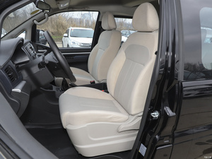 Dongfeng Lingzhi MPV Minivan Familiar Económica de 7 Plazas, Alta Eficiencia, Combustible Gasolina/Eléctrico, Caja de Cambios Manual Ligera, Tracción Trasera, Nueva - Product Image 4