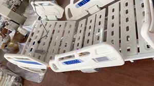 Cama de UCI de 5 funciones con sistema de pesaje, ajustable, para Hospital, CPR, manual, 1 unidad - Product Image 2