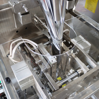 Fabricant automatique de sachets Machine de remplissage et de scellage de sachets d'eau Machine de remplissage de sachets de shampoing