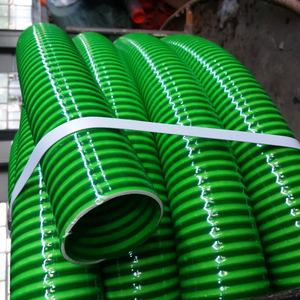 Tuyau d'aspiration hélicoïdal en <span class=keywords><strong>PVC</strong></span> renforcé pour le rejet d'eau – Type de produit : tubes en plastique - Product Image 1