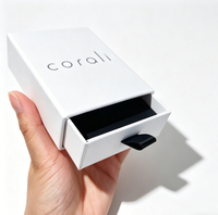 Boîtes à bijoux personnalisées en carton blanc avec logo imprimé, sacs et emballages pour colliers et bagues