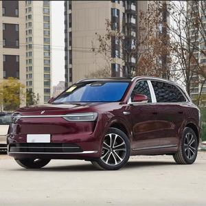 AITO M7 2026 SUV 4x4 de Rango Extendido - Distancia entre Ejes de 3030 mm, Maletero de 957-2252 L, Volante Calefactable, Llave - Product Image 1