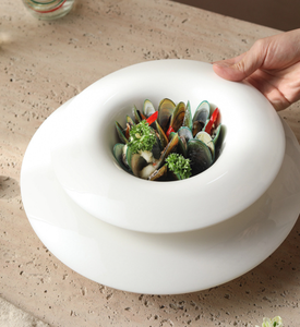 Vajilla Personalizada para Hoteles y Restaurantes en Grandes Cantidades, Tazón Profundo Irregular Blanco Puro de Alto Brillo, Venta al por Mayor en Caja Mixta - Product Image 2