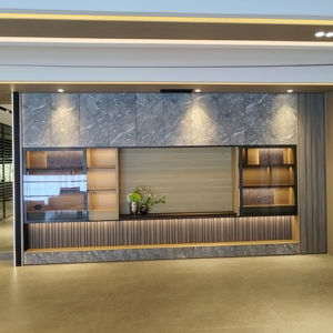 Meuble TV sur mesure avec vitrine, meuble de rangement pour salon, ensembles de meubles de salon, meuble TV multifonctionnel - Product Image 1