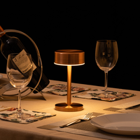 Lampe de table sans fil à piles avec corps en aluminium