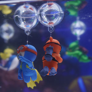 Hoogwaardige Aquaria & Accessoires Hars Creatieve Drijvende Pvc Duiker Surfen Jongen Dimensionale Decoratie Voor <span class=keywords><strong>Aquarium</strong></span> - Product Image 6