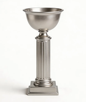 Trophée personnalisé en cristal pyramidal gravé et poli pour récompenses sportives, reconnaissance des employés, célébrations et commémorations d'entreprise