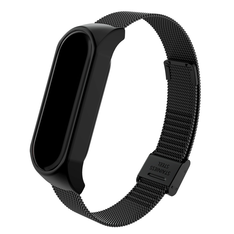 Buckle black
