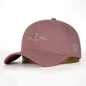 Gorra Deportiva Unisex de Color Sólido Informal para Exteriores, Gorra de Béisbol Estructurada de 6 Paneles con Etiqueta Tejida y Bordado Personalizado - Product Image 3