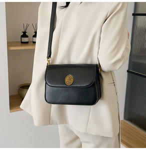 Bolso de hombro Retro informal de alta calidad 2025 nuevo Color sólido de gran capacidad Simple Crossbody pequeño bolso cuadrado - Product Image 5