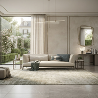 Canapé moderne en cuir microfibre, structure intérieure en contreplaqué de pin massif importé, base en bois d'acacia massif avec garnissage en plumes naturelles pour salon.