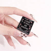 ACOTAR inspirado libro esmalte Pin a Court of Smut y Wingspan broche insignia joyería regalo para lectores Fans