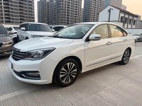 Dongfeng Aeolus A60 1.6L DCT Luxe 2016, Berline d'occasion fiable, choix économique pour les besoins de trajets quotidiens en Asie et en Afrique