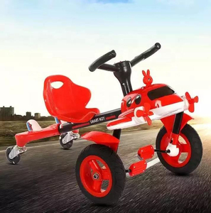 Vente en gros de voitures à pédales pour enfants, simulation d'<span class=keywords><strong>avion</strong></span>, drift car, quatre roues avec musique, lumières, roues silencieuses à clignotement, voiture à monter - Product Image 4